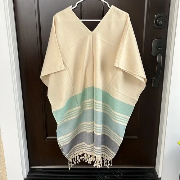 Like New Anthropologie Tribe Alive Fringed Poncho Top One Size - Picture 3 of 8